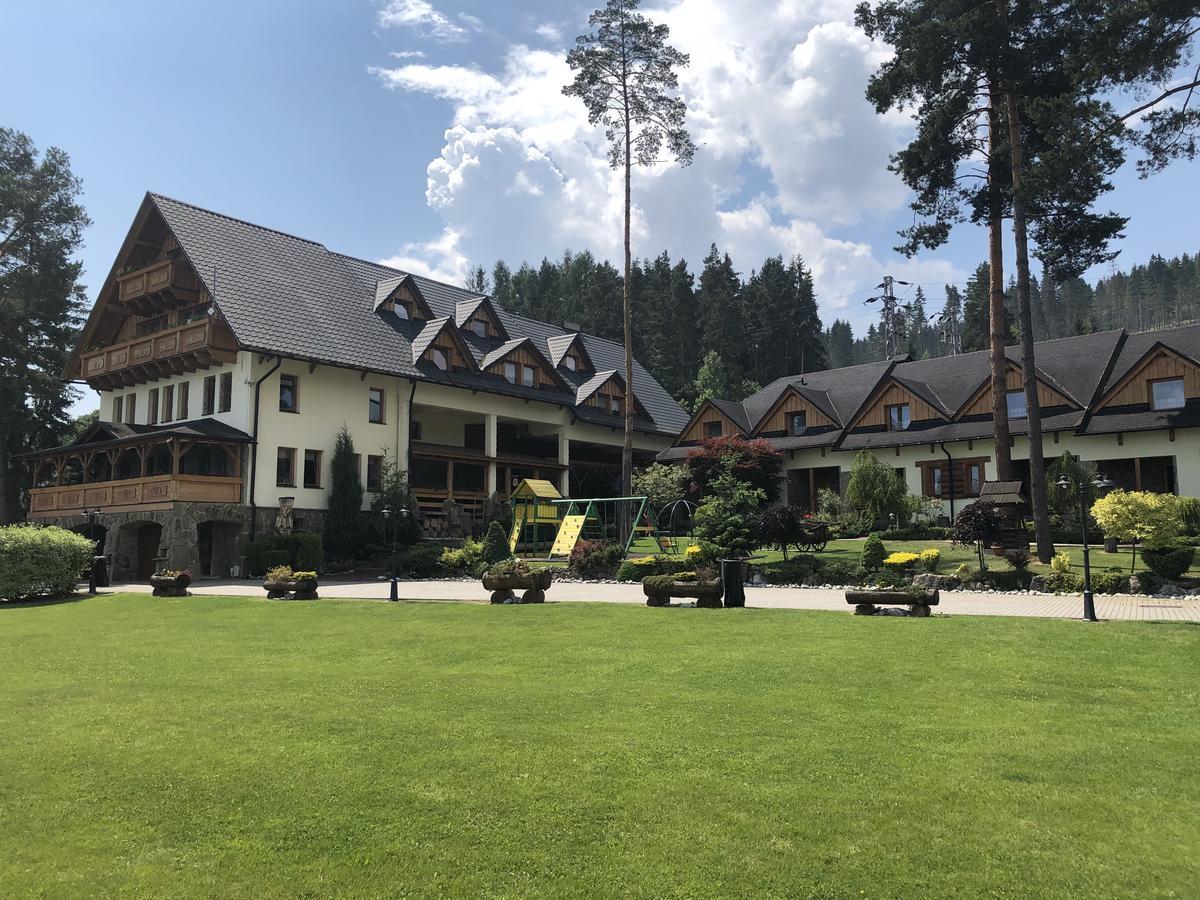 Hotel Slanicky Dvor Námestovo Exterior foto